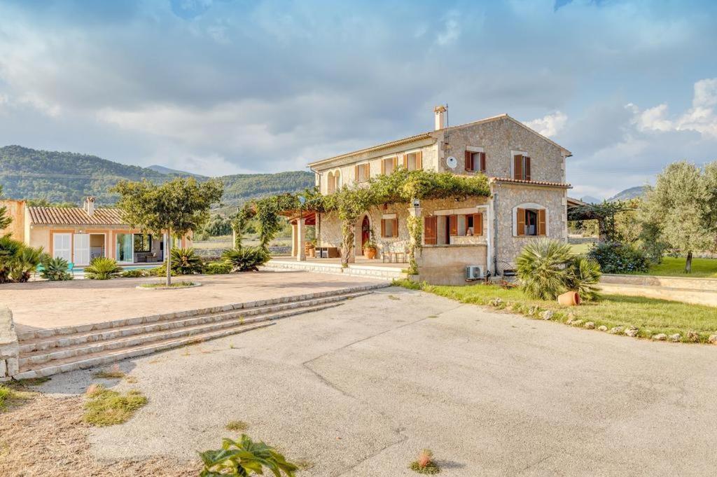 Ses Quelites Villa *